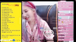 아프리카 1대1 비번방 [흑두왕꼭지녀]자위노출