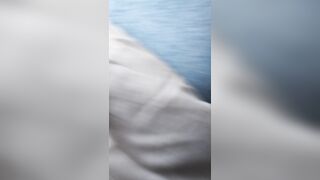 얼공 자는 여친+여친 친구 2명 조물딱 korean porn vip (2)
