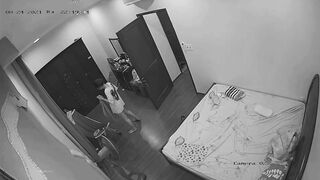 【破解摄像头】稀缺摄像头 自慰合集 把自己玩高潮了32V ipcam (18)