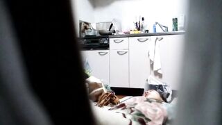 (한국야동) 몸매 좋은 아래층 처녀 자기위로중 ㅋㅋ korean porn vip
